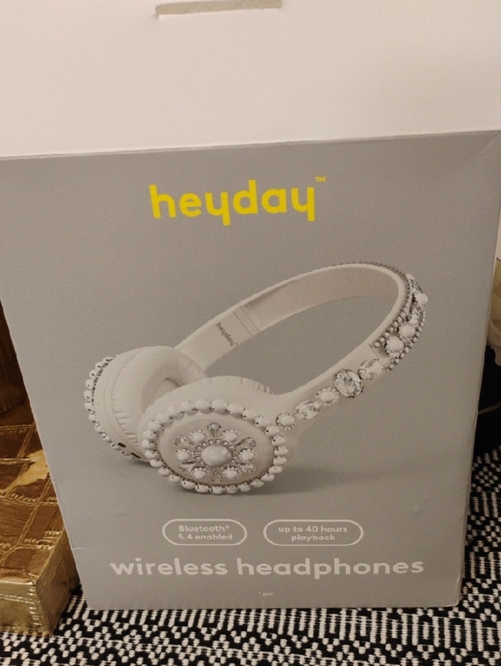 heyday White Jeweled Over-Ear Wireless Headphones